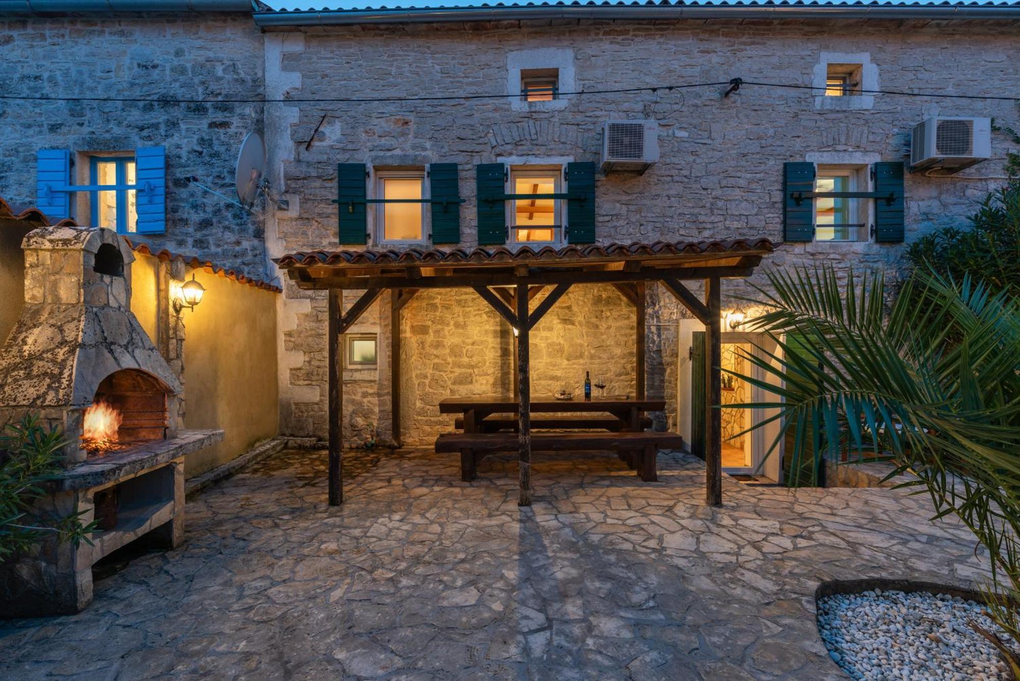 Vila Casa Stifanici Baderna Exteriér fotografie